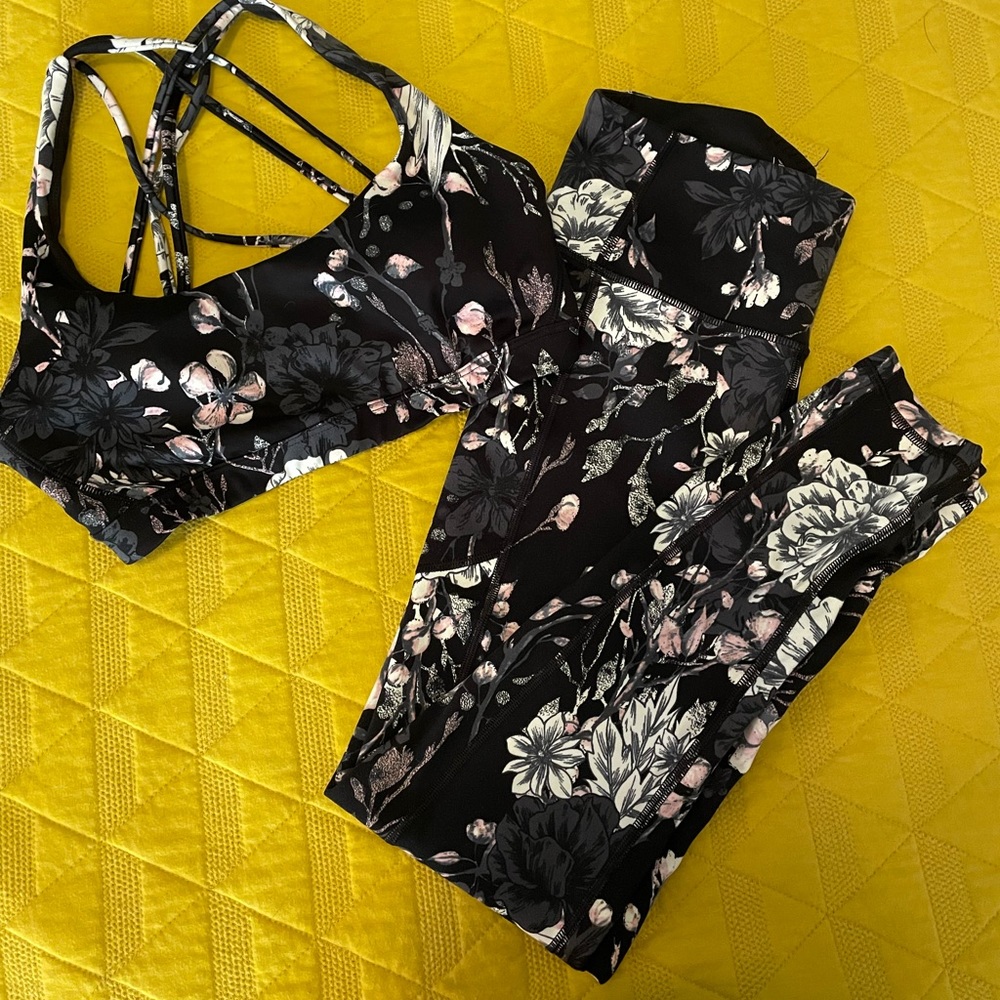 VS Incredible Essential Leggings and Sports Bra